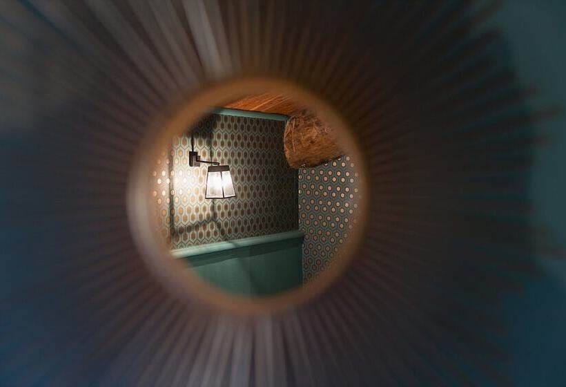 Отель Le Jardin D'emile