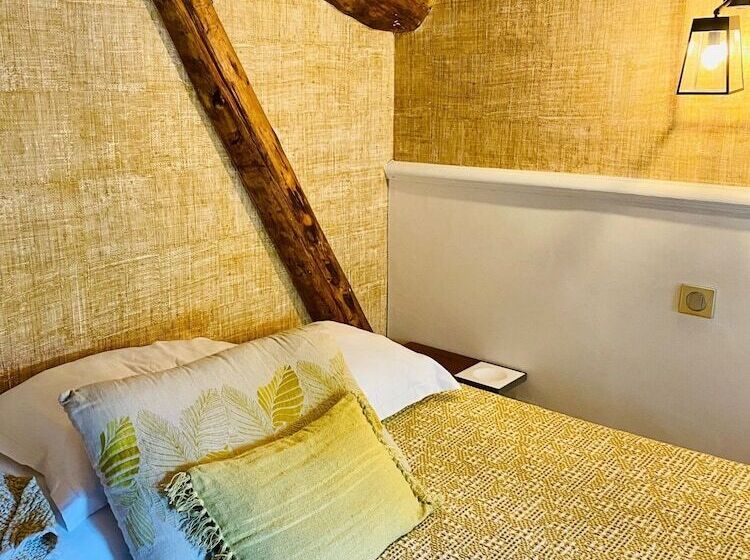 Отель Le Jardin D'emile