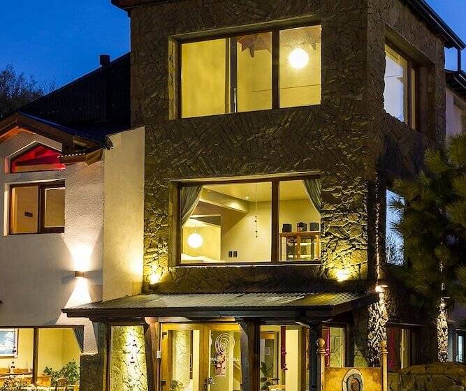 ホテル Madretierra Patagonia