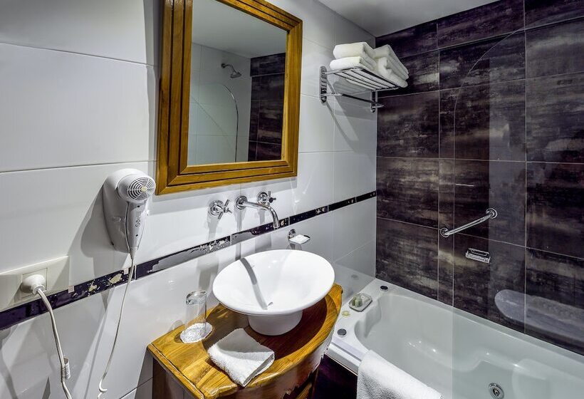 ホテル Madretierra Patagonia