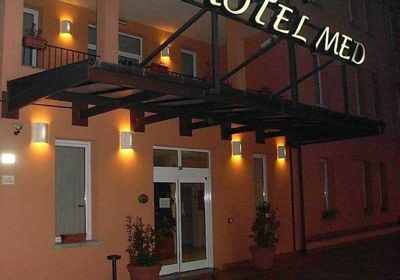호텔 Med