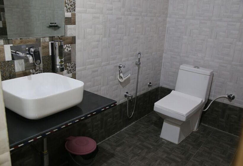 호텔 Mogli Jungle Resorts Bandhavgarh