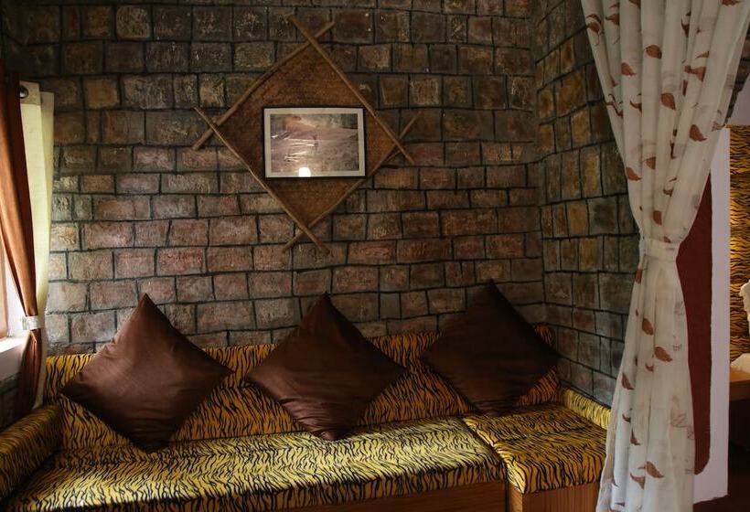 호텔 Mogli Jungle Resorts Bandhavgarh