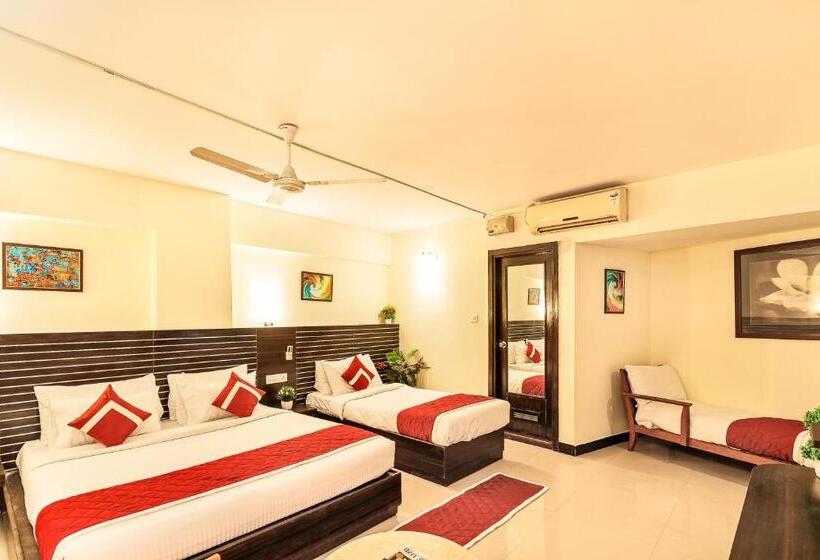 בית מלון כפרי Octave Himalaya Monarch