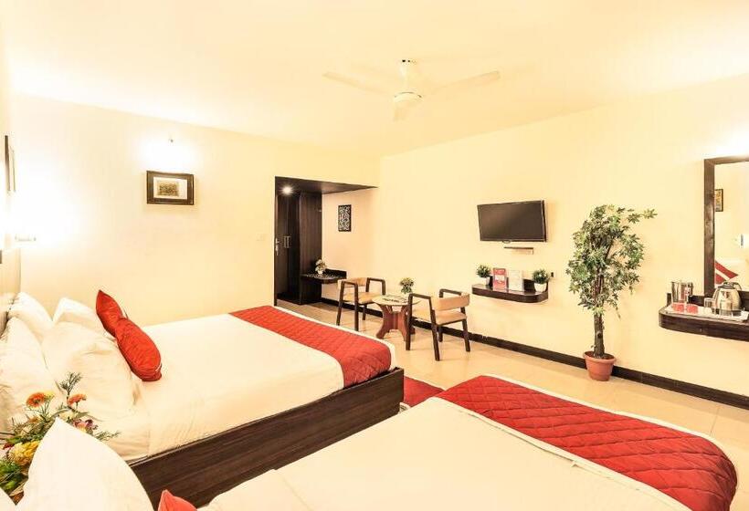 בית מלון כפרי Octave Himalaya Monarch