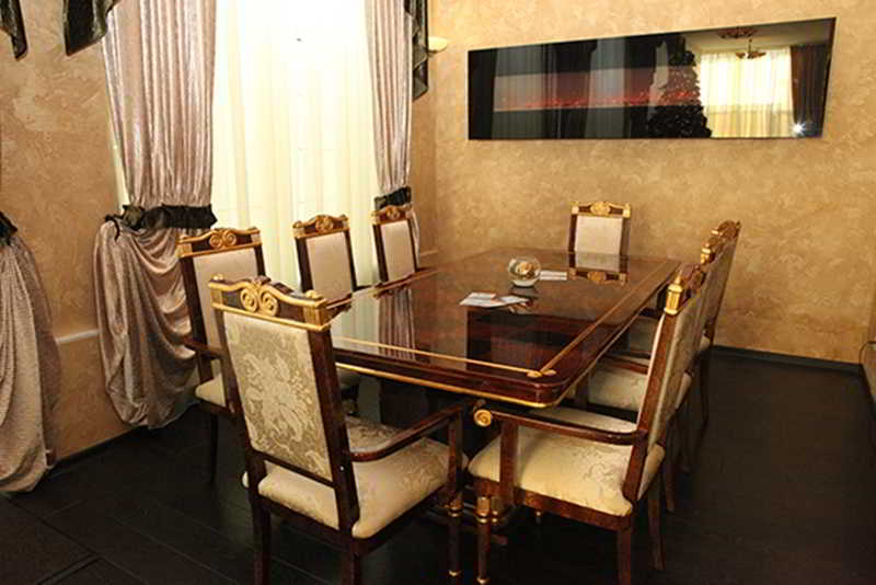 בית מלון כפרי Olympic Village Country Sports Club