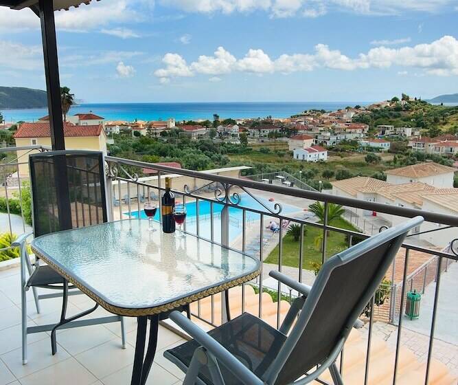 בית מלון כפרי Panorama Resort