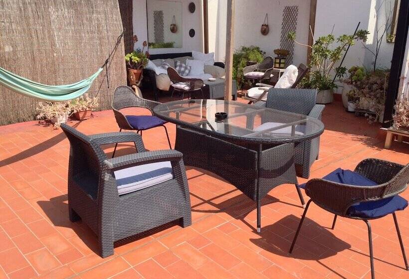 Отель Pension Ciudadela