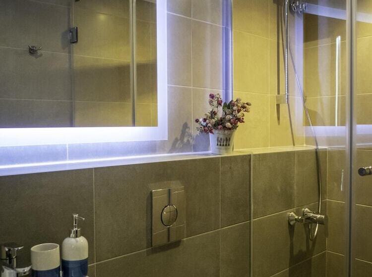 Отель Pension Ciudadela