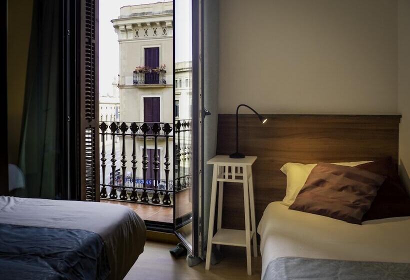 Отель Pension Ciudadela