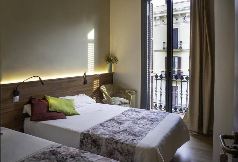 Отель Pension Ciudadela