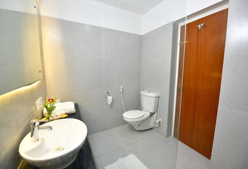 فندق Kadamb Kunj Resort   Bharatpur