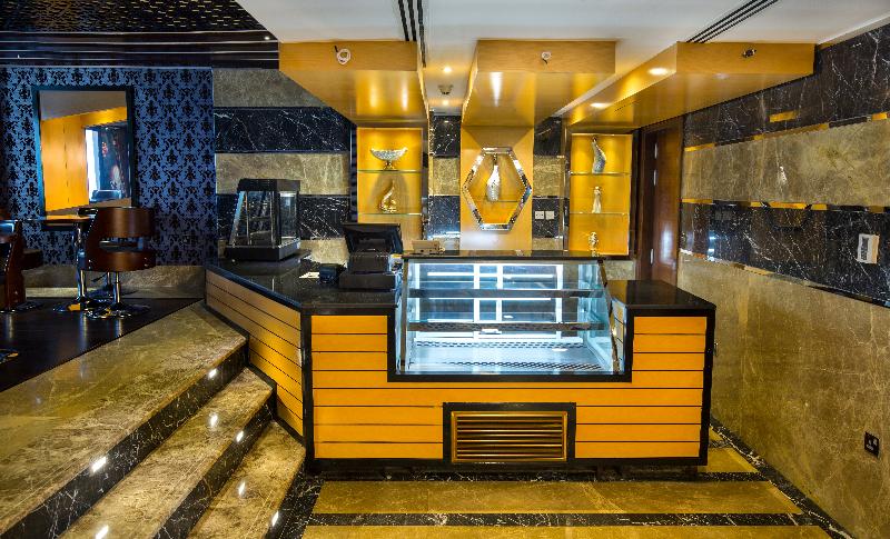 Отель Queen Palace