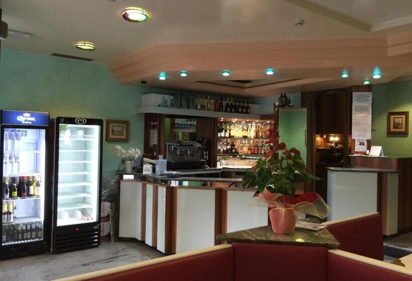 ホテル Ragno D Oro