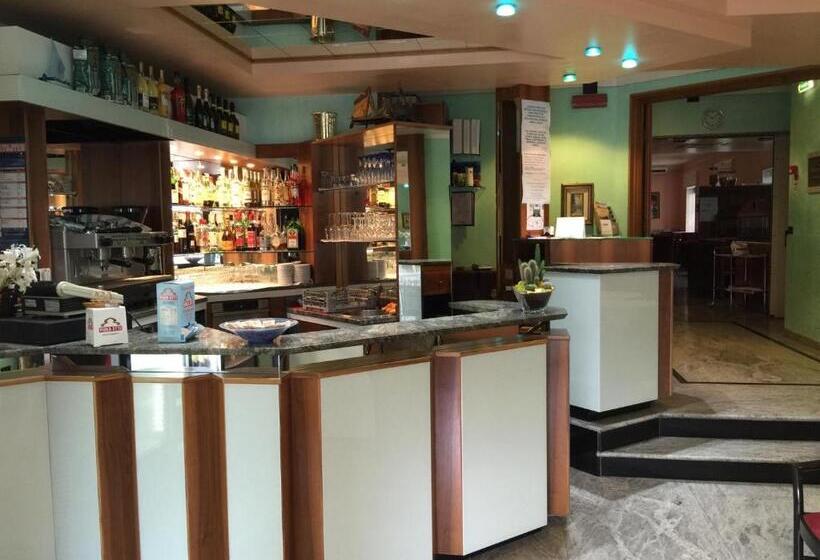 ホテル Ragno D Oro