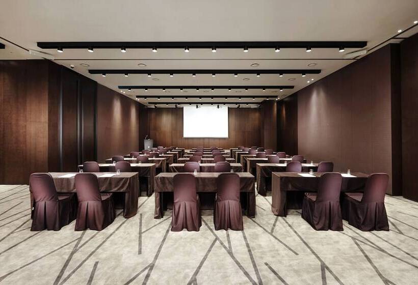 בית מלון כפרי Ramada By Wyndham Gunsan