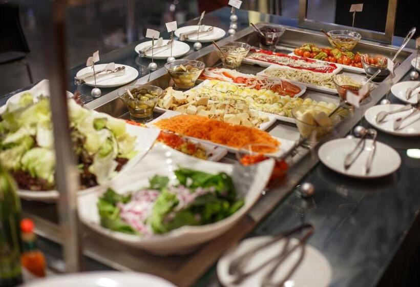 בית מלון כפרי Ramada By Wyndham Campinas Viracopos