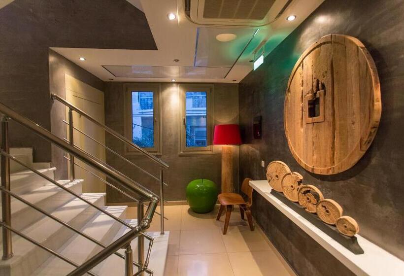 ホテル Rastoni Helvetia