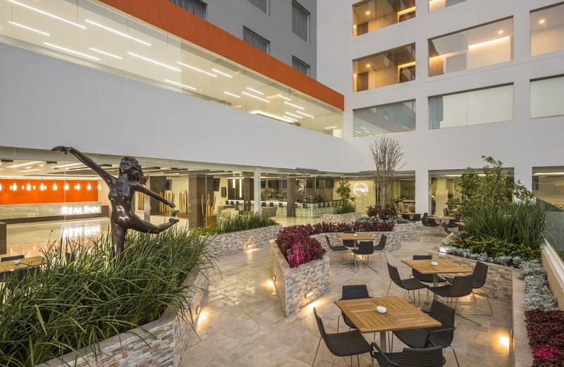 בית מלון כפרי Real Inn Celaya