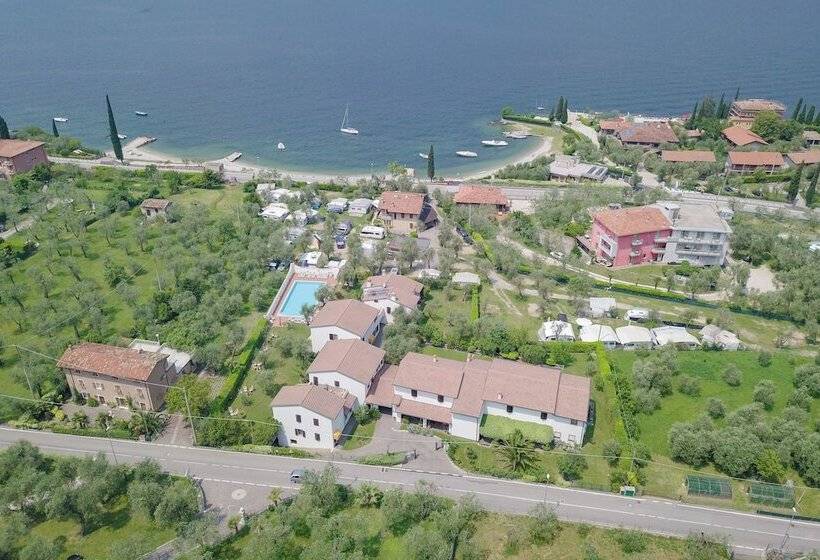 ホテル Residence Alesi