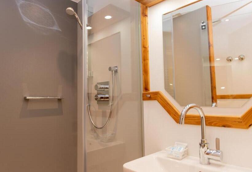 בית מלון כפרי Restaurant Frühlingsgarten