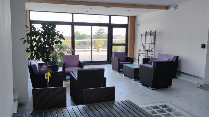 Отель Restaurant Lesage