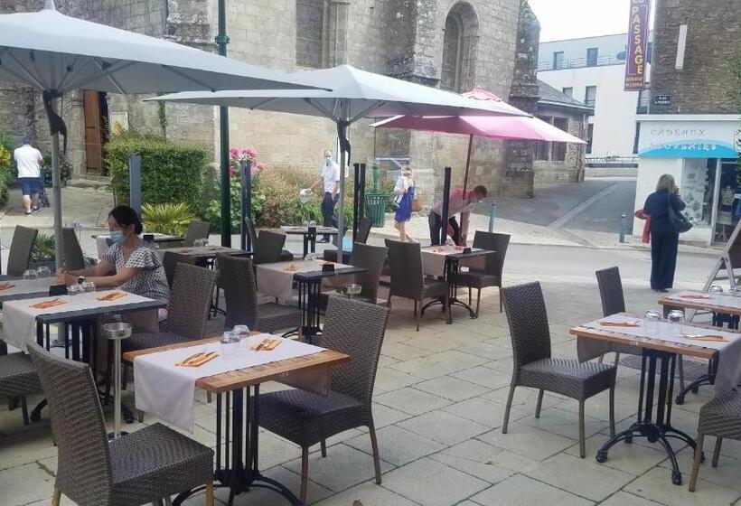 Отель Restaurant Lesage