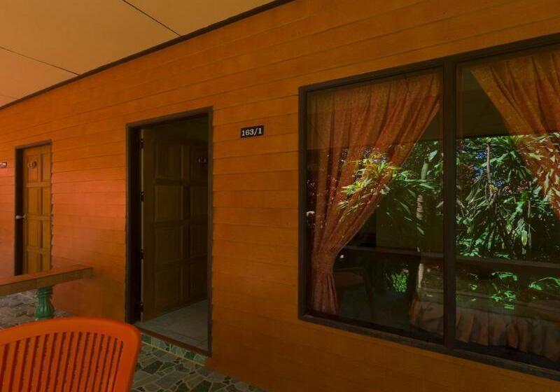 호텔 Rim Khao Resort