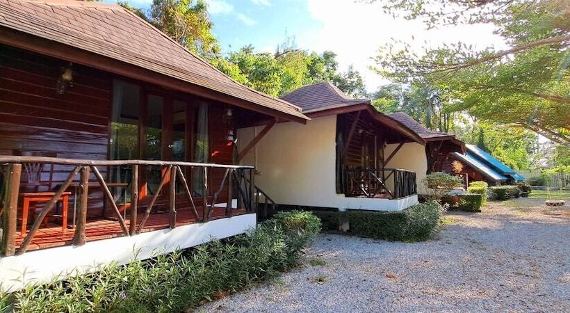 ホテル Saithong Resort