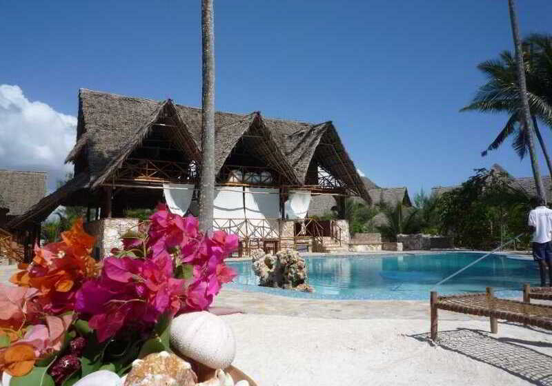 فندق Samaki Lodge