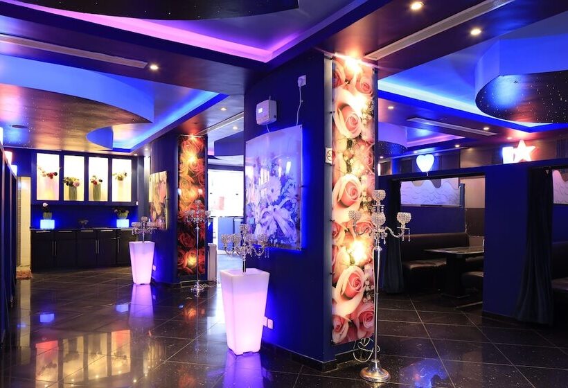 فندق Seasons Apartments سيزونز للشقق المخدومة