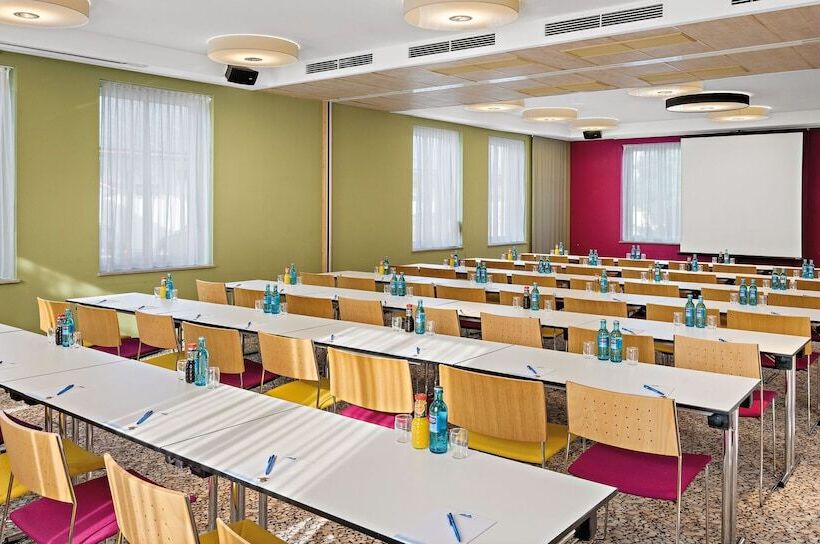 Hey Lou Hotel Piding