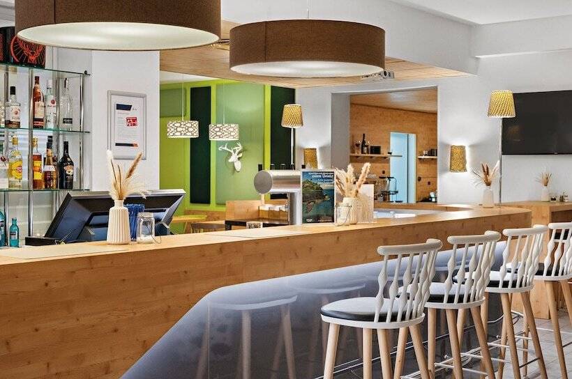 Hey Lou Hotel Piding