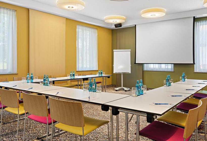 Hey Lou Hotel Piding