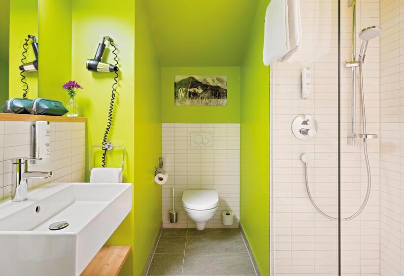 Hey Lou Hotel Piding