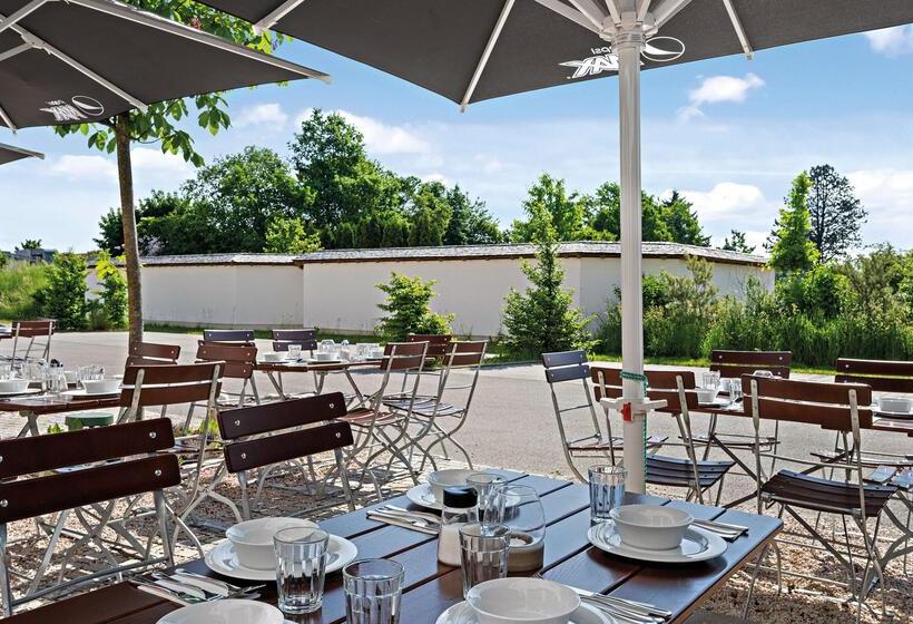 Hey Lou Hotel Piding