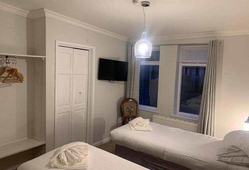 酒店 The Coach House