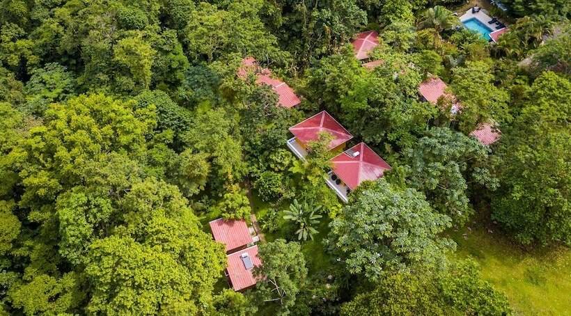 Tifakara Boutique Hotel & Birding Oasis