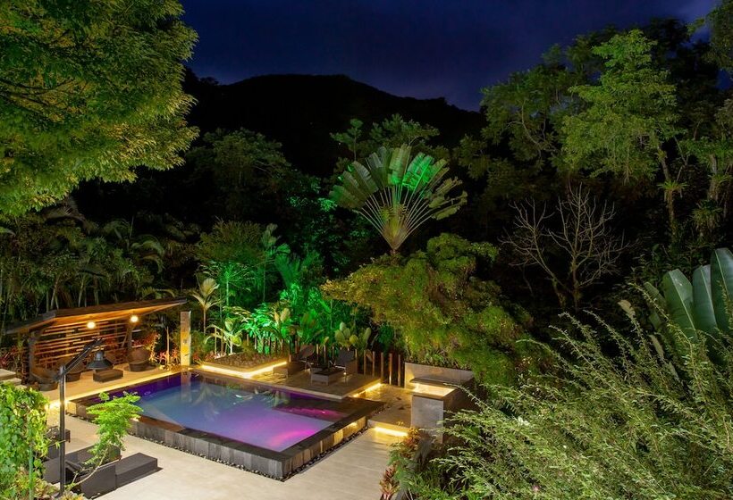 Tifakara Boutique Hotel & Birding Oasis