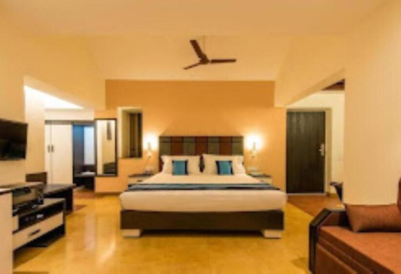 בית מלון כפרי Tiger Lagoon Bandhavgarh