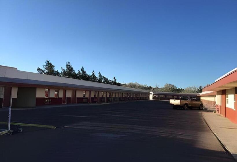 فندق Travelodge by Wyndham Gallup