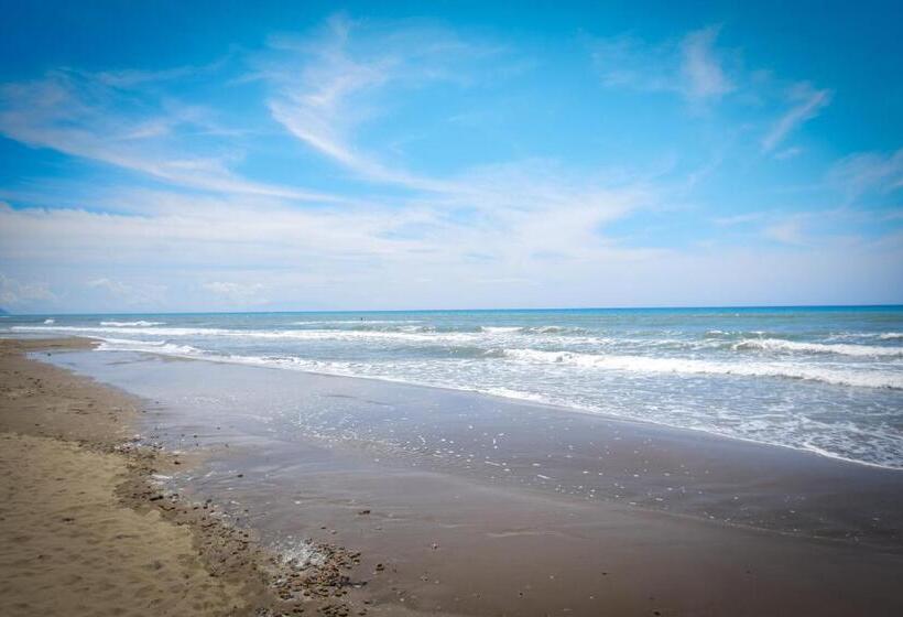 בית מלון כפרי Villa Denia