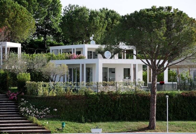 בית מלון כפרי Villaggio La Pescaccia