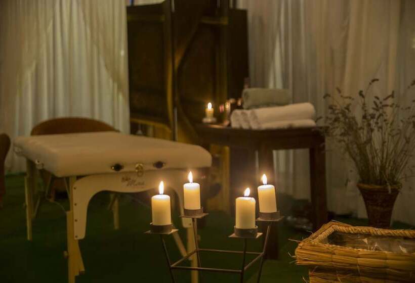 בית מלון כפרי Villaggio La Pescaccia