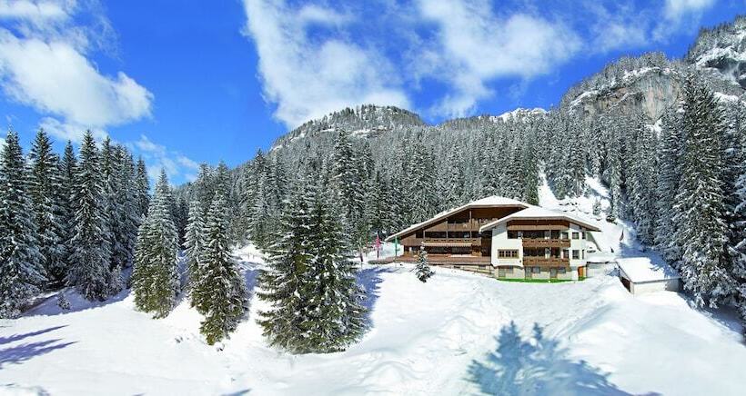 هتل Villetta Maria Cottage