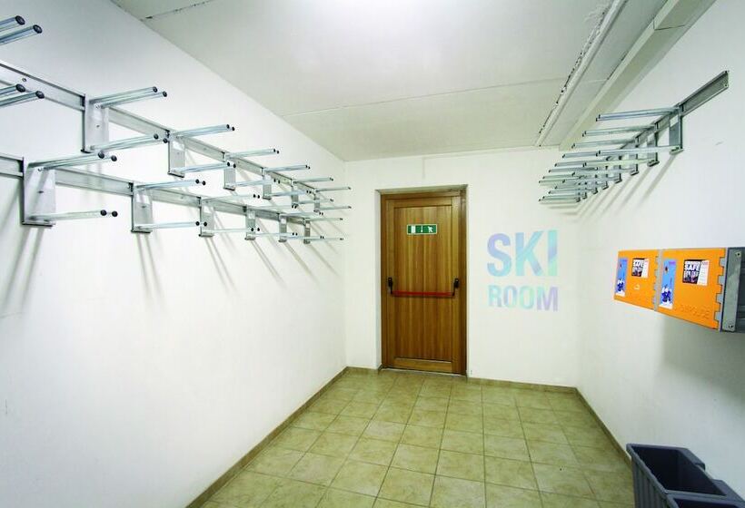 هتل Villetta Maria Cottage