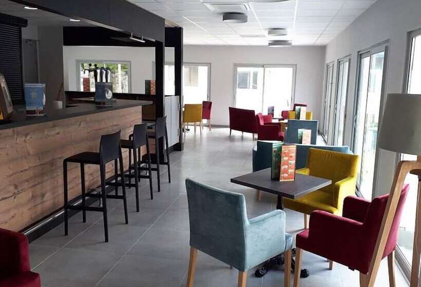 فندق Vvf Bourgogne Auxois Morvan