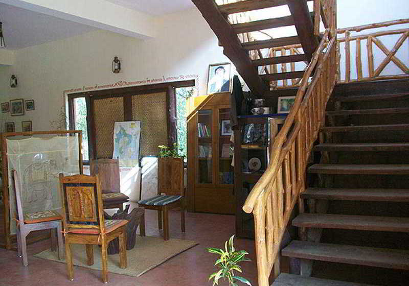 Отель Welcomheritage Bandhavgarh Jungle Lodge