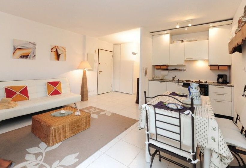 Le Corail  5 Stars Holiday House