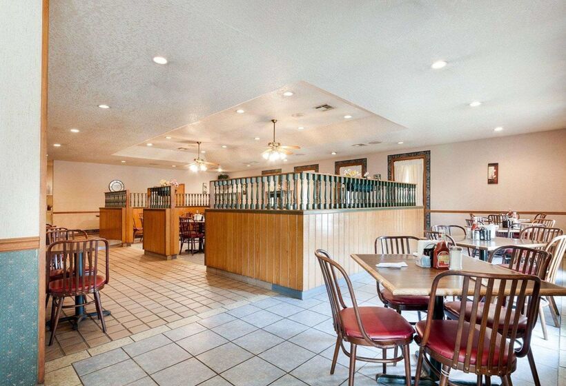 فندق على الطريق Rodeway Inn